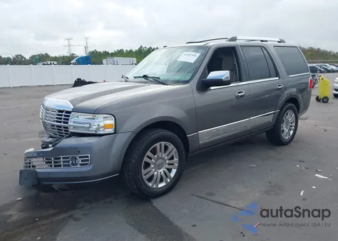 2013 Lincoln Navigator z USA, uszkodzony, nr VIN 5LMJJ2H50DEL07330